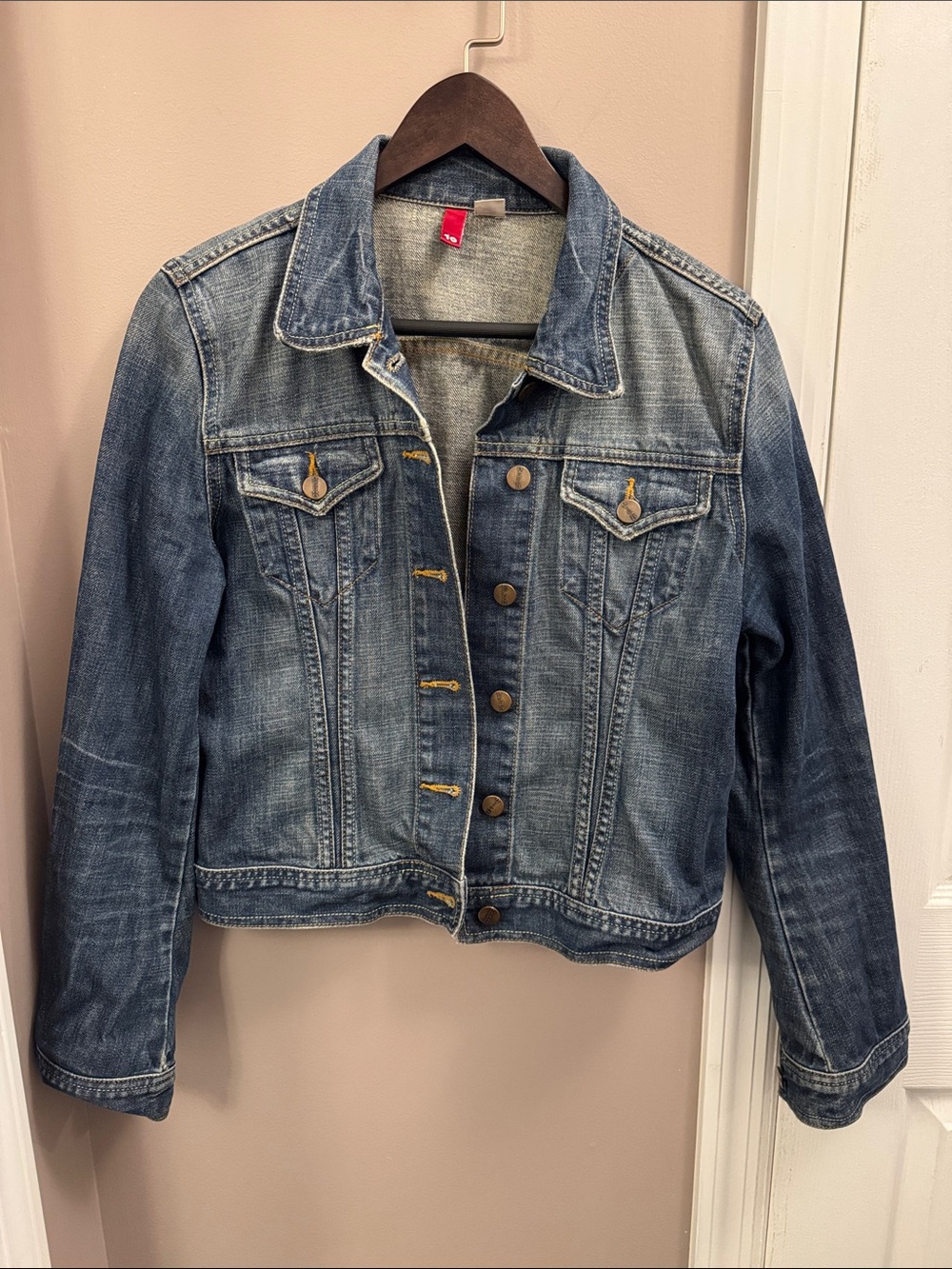 H&M Faded Blue Denim Jean Jacket - Women's Casual Button-Up